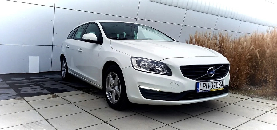 Volvo V60 cena 39900 przebieg: 270000, rok produkcji 2017 z Świebodzin małe 277